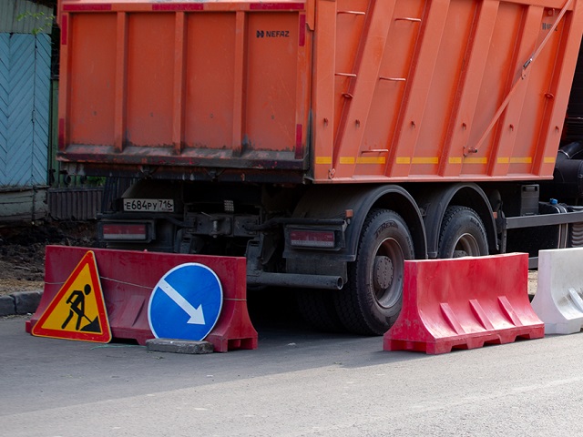 В Казани поэтапно ограничат движение транспорта на улице Мулланура Вахитова