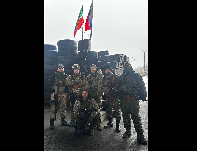 Депутат-доброволец из Татарстана встретил в зоне СВО мобилизованных земляков – видео