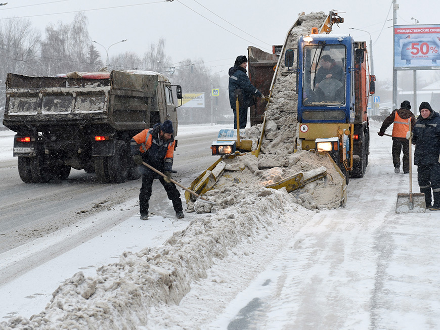 Ял көннәрендә Казан юлларыннан 30 мең тоннадан артык кар түккәннәр