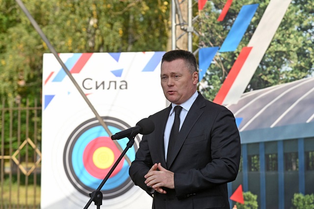 Генпрокурор РФ Игорь Краснов прилетел в Казань на соревнования по стрельбе из лука