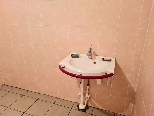 Минздрав Татарстана ответил на публикацию Собчак о разрухе в челнинской больнице