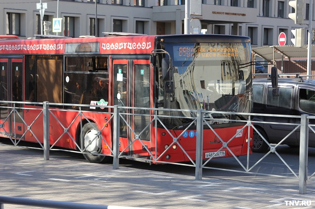 Пассажир автобуса ударил женщину-кондуктора в Казани