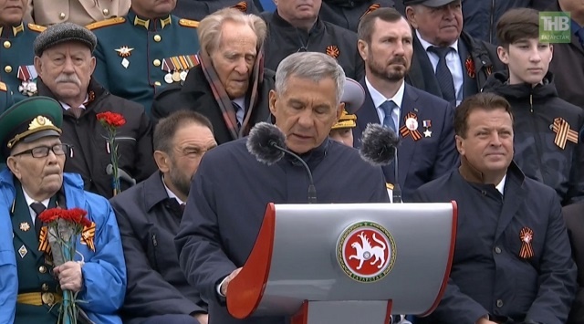 Минниханов открыл мемориал участникам СВО в парке Победы в Казани