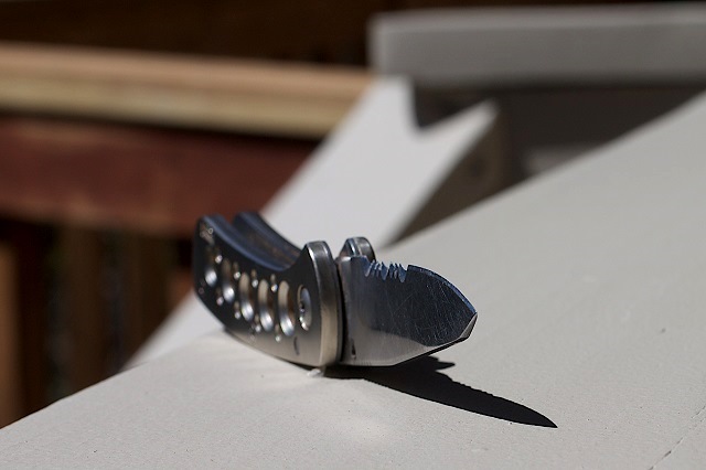 Состоящий на учете у психиатра житель Татарстана едва не зарезал троих знакомых