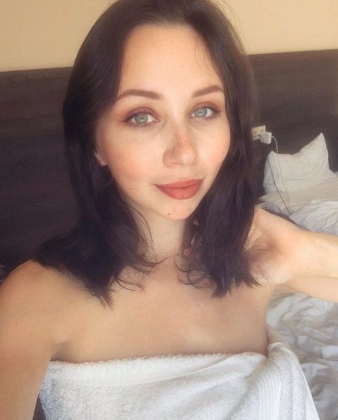 Фигуристка Туктамышева опубликовала фото из бани