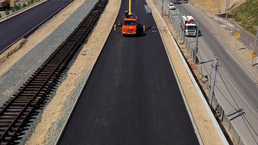Строители Большого Казанского кольца приступили к укладке трамвайных линий