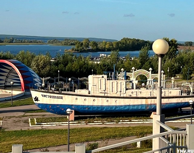 Лето не уйдет по-английски: 30-градусная жара накроет РФ в преддверии осени