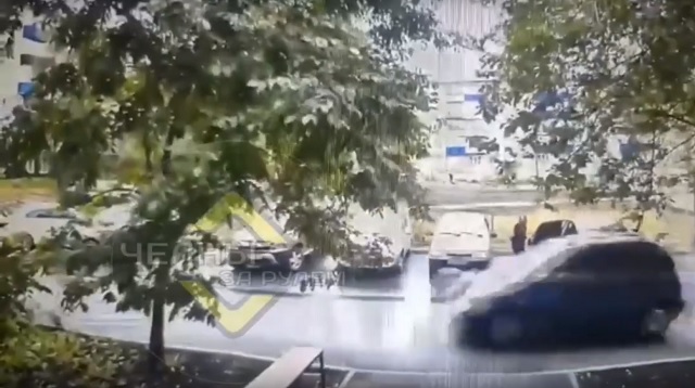 В сети появились кадры наезда автомобиля на ребенка в Бугульме