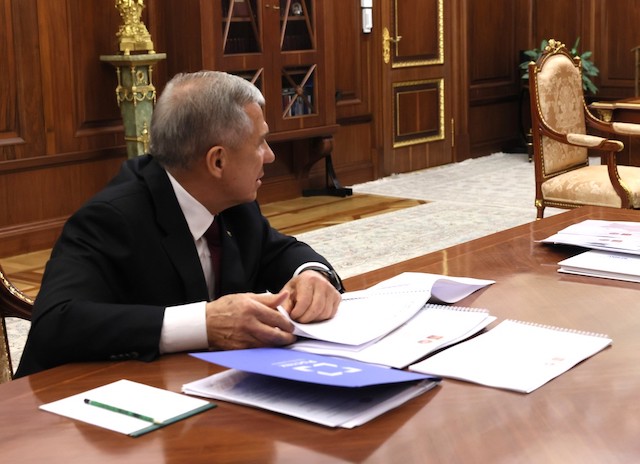 Минниханов: глубина переработки нефти в Татарстане превышает 99%