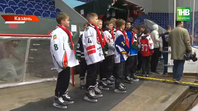 Юные хоккеисты получили снаряжение благодаря поддержке Раиса Татарстана