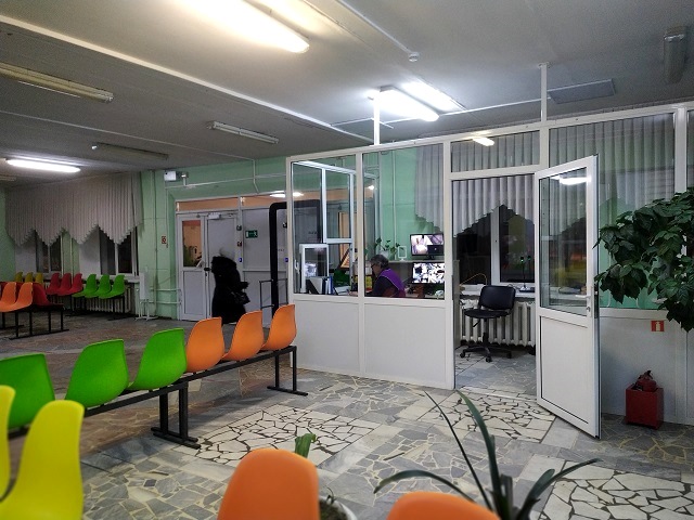 Власти Казани пообещали усилить безопасность в школах и детсадах