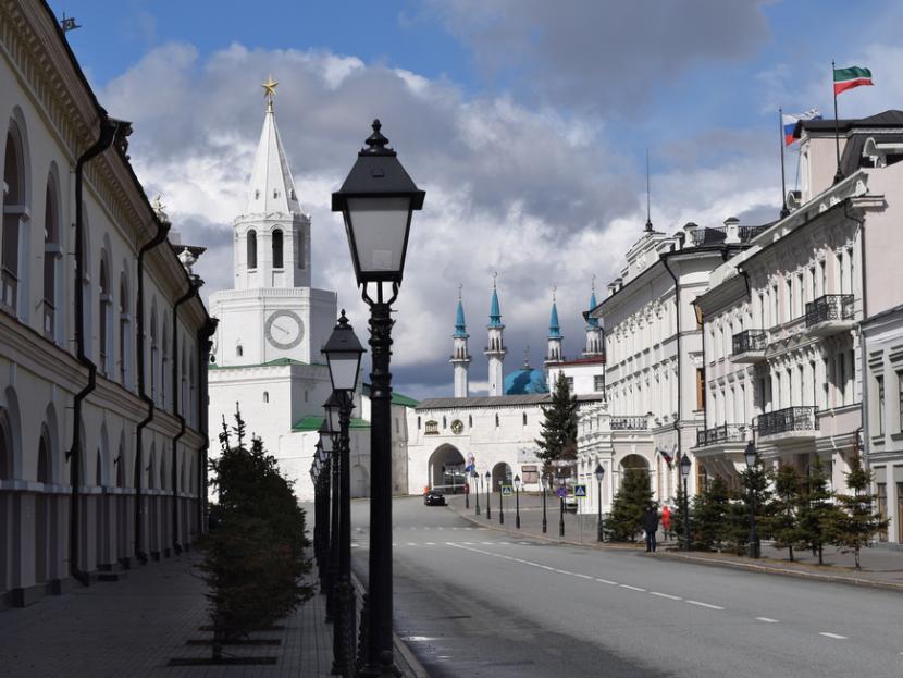 Во Всемирный день счастья татарстанцы устроили флешмоб в поддержку людей на карантине