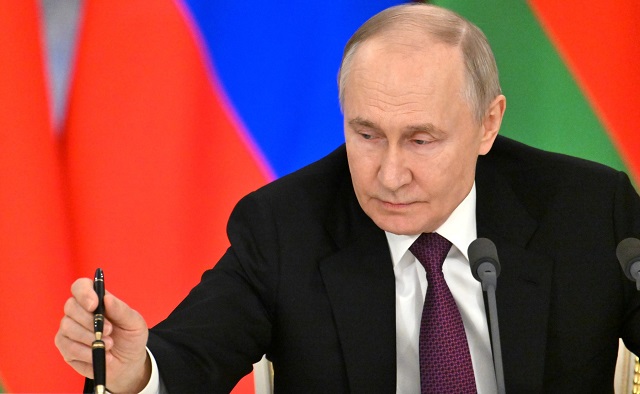 Путин принял спецпосланника Трампа Уиткоффа