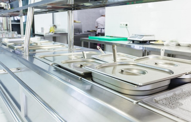 Казанские ученики смогут дать обратную связь о еде в школьных столовых