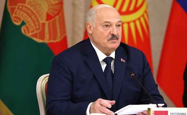 Александр Лукашенко исключил поражение России на Украине