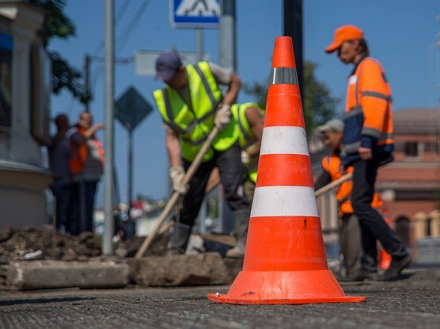 В Казани временно ограничат проезд по улицам Адоратского и Чуйкова