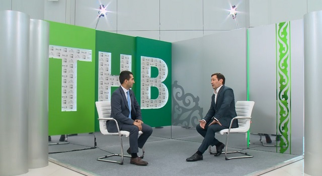 "Бердәм булыйк! Айдар Галимов белән интервью"