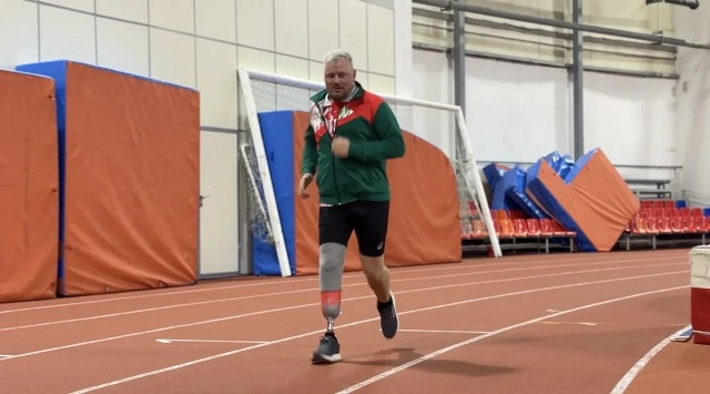 «От больничной койки до марафона»: ветеран СВО на протезе готовится к Казанскому марафону