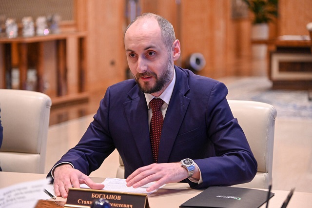 Минниханов встретился с вице-президентом X5 Group Богдановым