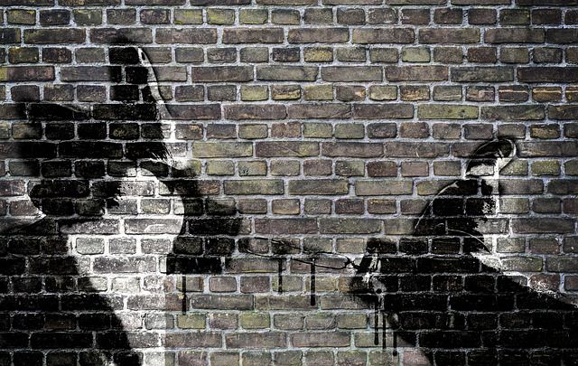 В Татарстане задержали парней, зарабатывающих на оптовых закладках наркотиков