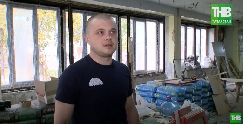 «Кондуктивная педагогика»: для чего казанец Илья Школьников своими силами создает центр помощи людям с ДЦП - видео