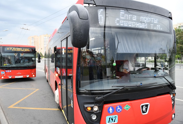 Власти Казани продлили бесплатный проезд для детей мобилизованных на все лето