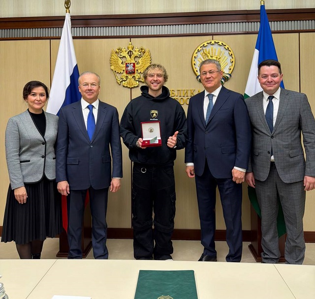 Егор Кридка Башкортстанның атказанган артисты исеме бирелде