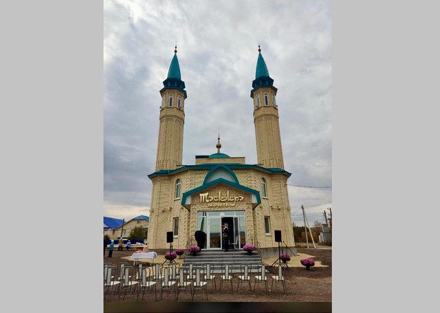 Новую двухминаретную мечеть «Таскиря» открыли в Альметьевске