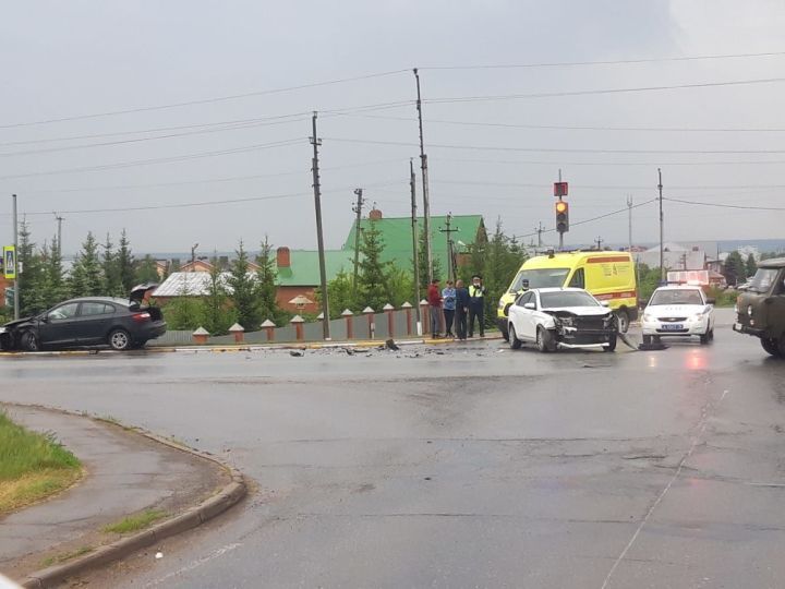 Арчада ике машина бәрелешкән