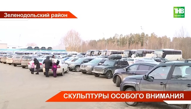 В Раифе прошел рождественский фестиваль ледовых и снежных скульптур