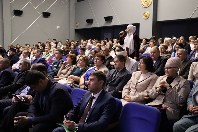 Жители Апастовского района выступили за выдвижение Минниханова на выборах Раиса РТ