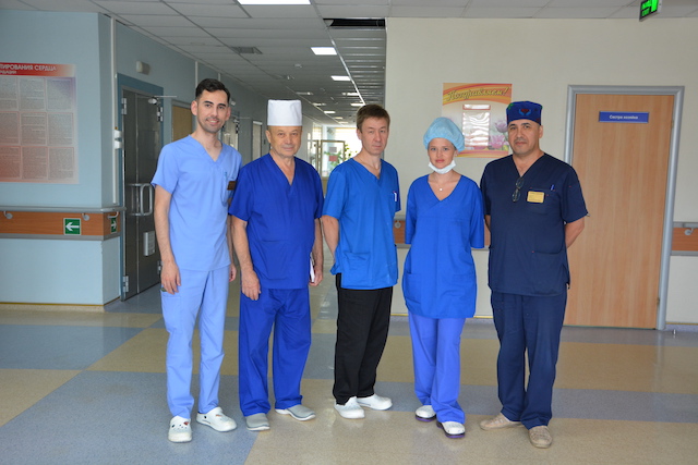 Кардиохирурги Альметьевска спасли пациента, проведя сразу пять операций на сердце