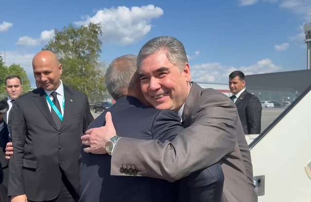 В Казань прибыл глава Халк Маслахаты Туркменистана Гурбангулы Бердымухамедов