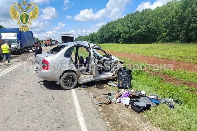 Татарстанда авариядә өч кеше һәлак булган, шул исәптән бер яшьлек бала