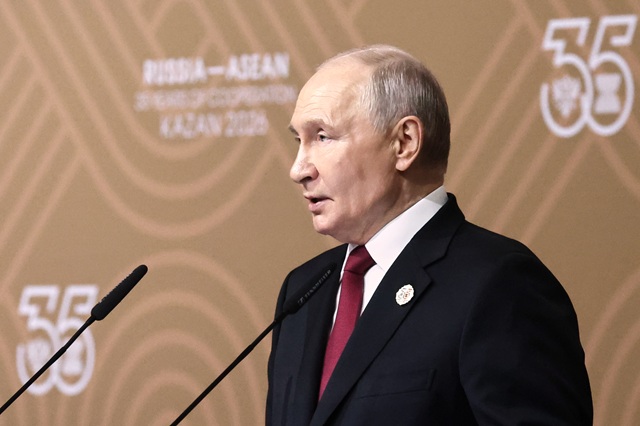 Путин отметил мужественность и героизм татарстанских бойцов СВО