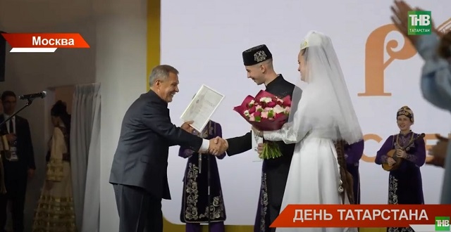 Тысячи гостей собрал День Татарстана на главной площадке Международной выставки-форума «Россия»