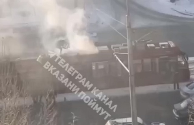 Метроэлектротранс: причиной возгорания трамвая в Казани стало короткое замыкание