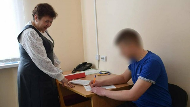 Убирал мазут на пляжах Анапы, затем ушел на СВО: кировчанин подписал контракт в Татарстане