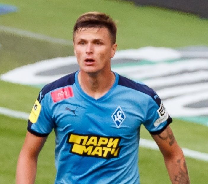 Источник: «Рубин» заинтересован в приобретении защитника «Крыльев Советов» Лысцова