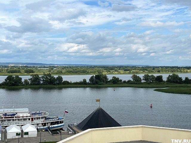 Речной порт Казани запустил регулярные рейсы до Болгара и Тетюшей