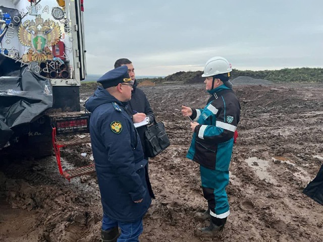 В РТ погиб машинист каротажной станции, ногу которого зажало в буровой установке