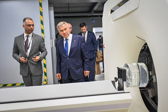 Минниханов в Минске ознакомился с работой компании «Адвин»