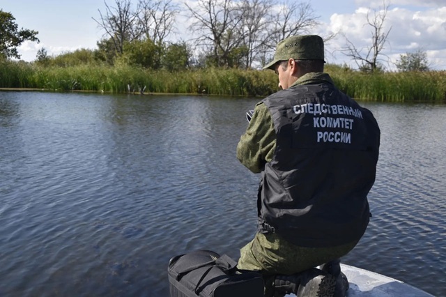 В Камско-Устьинском районе дети на тюбинге врезались в пирс — двое тяжело ранены