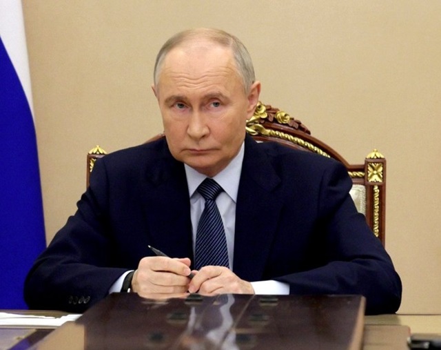 Путин подписал закон о списании долгов бойцов СВО до 10 млн рублей