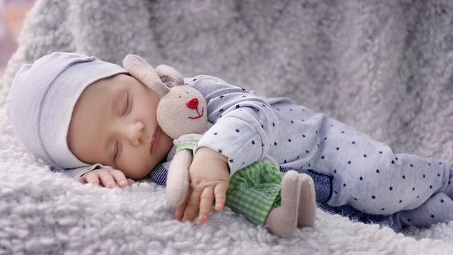 Имена Жасмина и Авелина стали самыми редкими для новорожденных за неделю в Казани