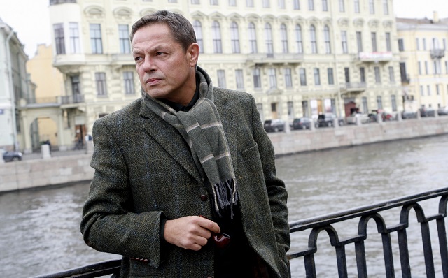 В Петербурге момент аварии с актером Игорем Скляром попал на видео