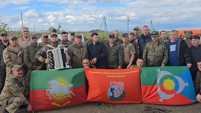 Фирдүс Тямаев СВО зонасында: "Җиңү безнеке булачак"