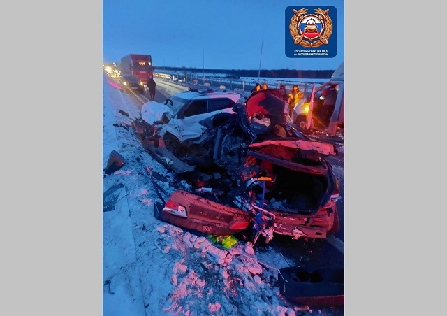 Три человека погибли в ДТП на трассе в Татарстане