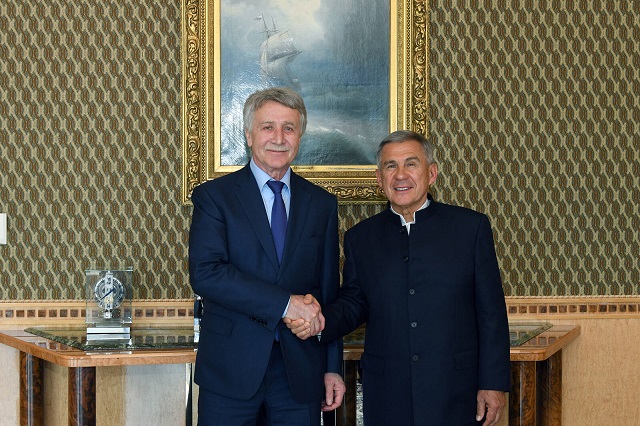 Минниханов подписал соглашение о сотрудничестве между Татарстаном и ПАО «НОВАТЭК»