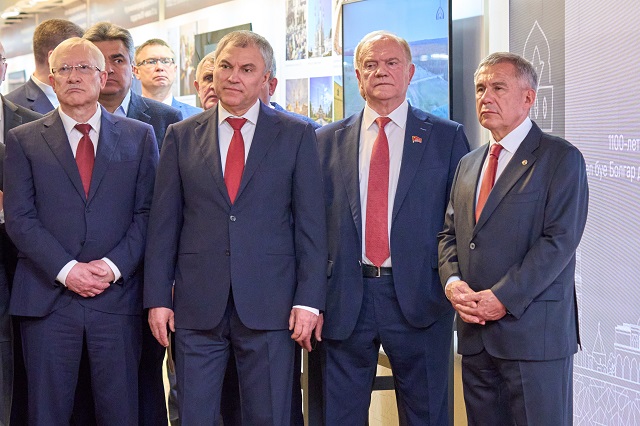 Рустам Минниханов встретился в Москве с лидерами основных партий России